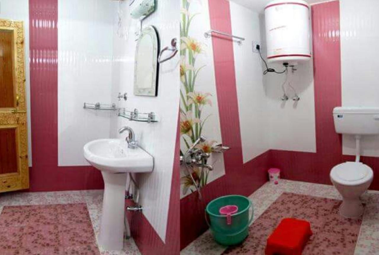 Hotel Monson Srīnagar 외부 사진