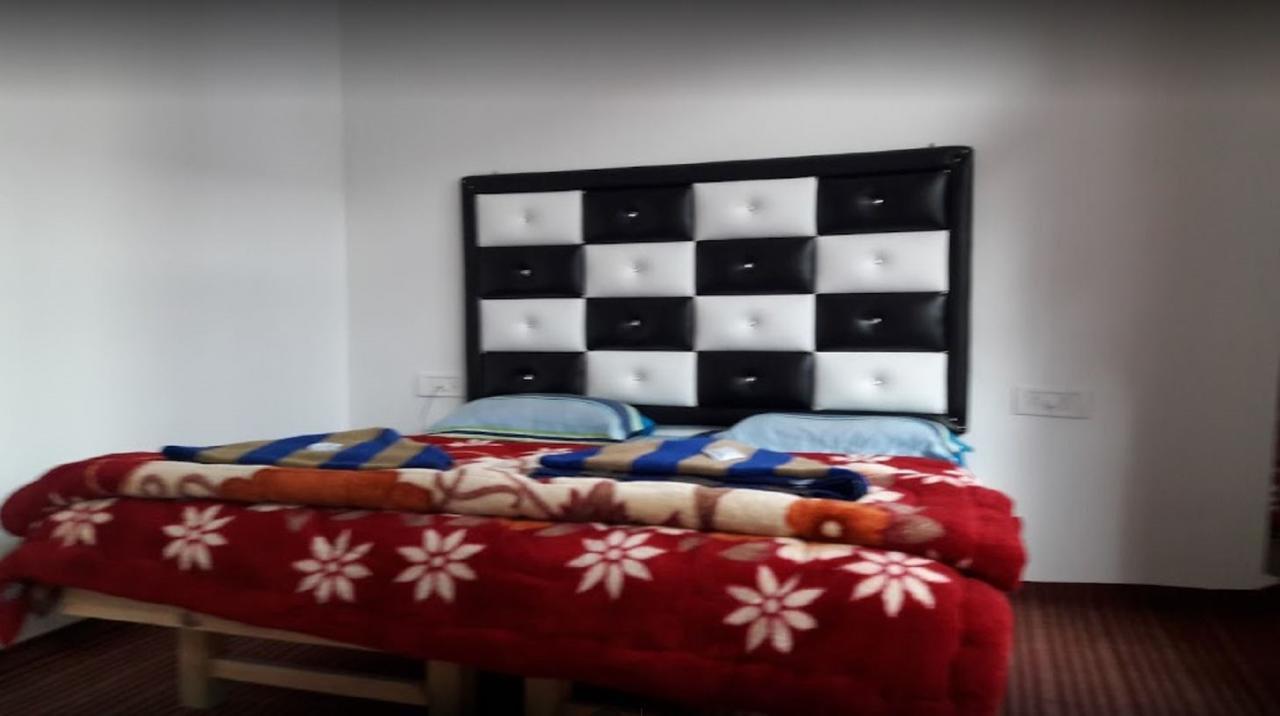 Hotel Monson Srīnagar 외부 사진